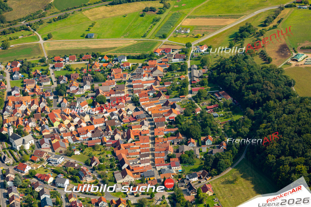 Das Luftbild zeigt : Rottershausen Oerlenbach - Die Luftaufnahme wurde 2024 vom UL-Flugzeug aus erstellt ( keine Drohne ) - Hochauflösende Luftaufnahme - Für grossformatige Ausdrucke geeignet. Die Geschenkidee !Mit Lizenz und Bildrechte bestellbar