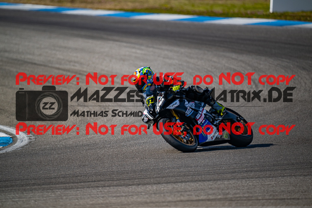 MaZZes_FotoMatrix_230410_5568 | WEISS