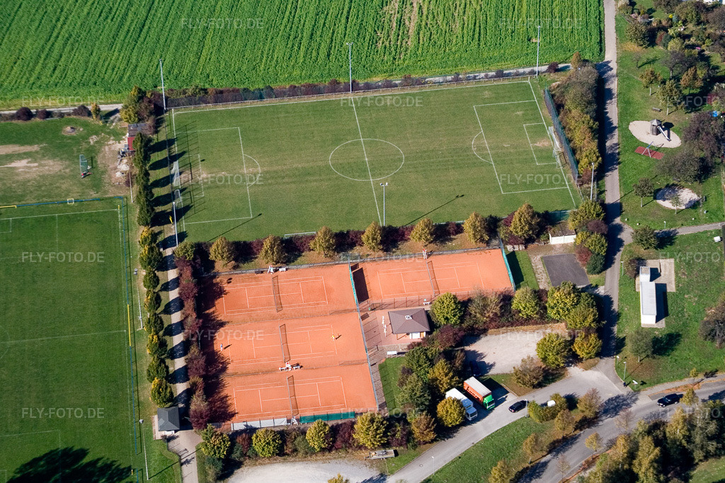 Luftbild: Tennisclub im Ortsteil Hohenwettersbach in Karlsruhe im Bundesland Baden-Württemberg in Deutschland. Foto: IMG_8630.jpg vom 14.10.2007 durch Werner Riehm/FLY-FOTO.de