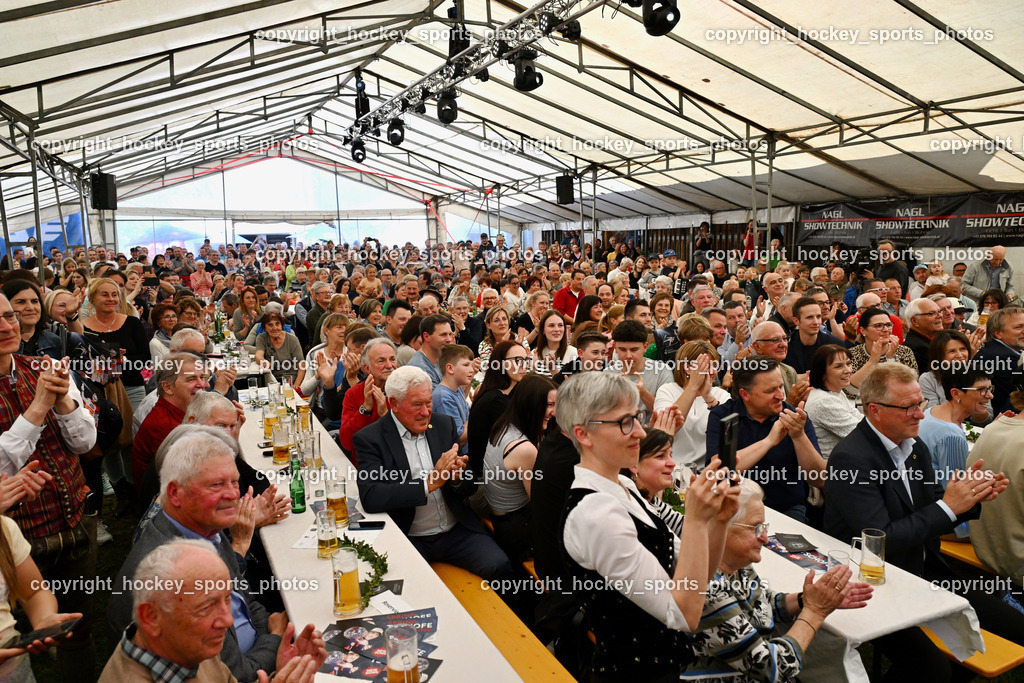 Empfang Daniel Tschofenig | Besucher Festzelt Daniel Tschofenig, Empfang Daniel Tschofenig, Empfang Daniel Tschofenig am 10.05.2025 in Hohenthurn (Mehrzweckhaus Hohenthuurn), Austria, (Photo by Bernd Stefan)