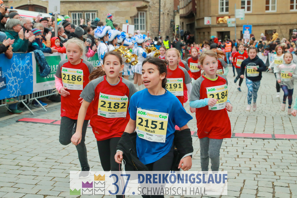 AOK JuniorCup 400m | 3Koenigslauf 2023 - Realisiert mit Pictrs.com