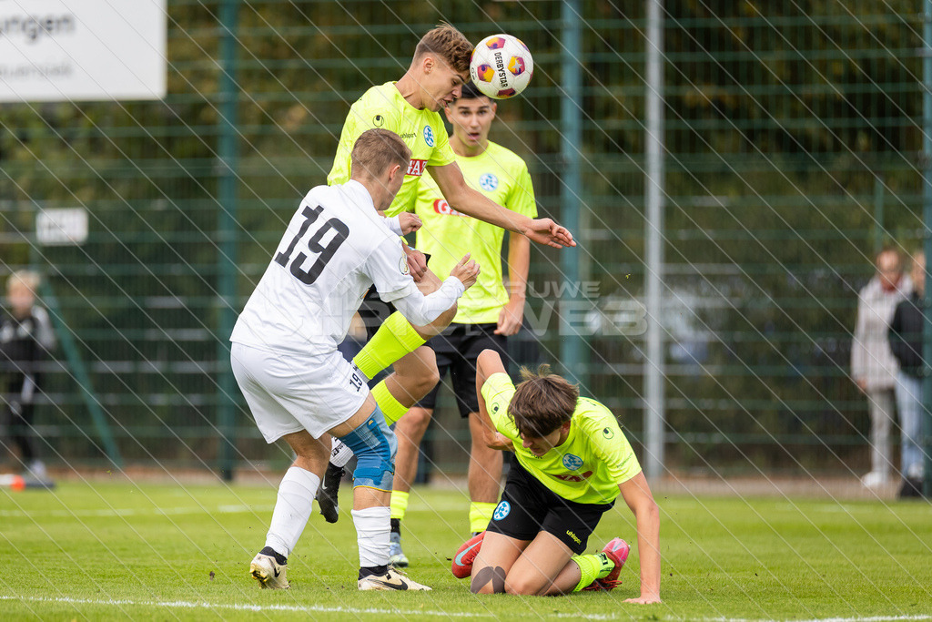 20251003_Picselweb-Fotografie_1R3_2772 | DFB Pokal 2. Runde, JFV A/O/B/H/H - SV Stuttgarter Kickers, Foto: Jörg Struwe - picselweb.de - Realisiert mit Pictrs.com