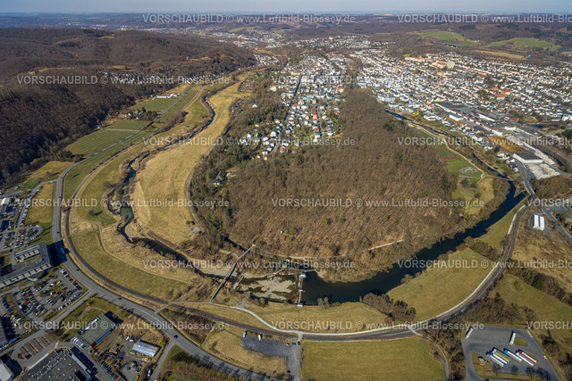 Arnsberg250305318 | Luftbild, Altstadt und Ruhrbogen mit Waldgebiet Eichholz, Kamelbrücke am Fluss Ruhr und Ruhraue, Arnsberg, Sauerland, Nordrhein-Westfalen, Deutschland