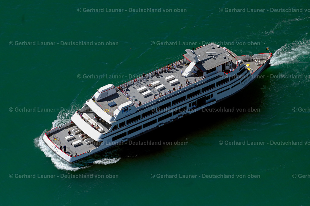 4031830 | MEERSBURG 12.06.2020 Passagier- und Fahrgast- Schiff auf dem Bodensee in Meersburg am Bodensee im Bundesland Baden-Württemberg, Deutschland. Weiterführende Informationen bei: Bodensee-Schiffsbetriebe GmbH. // Passenger ship on Bodensee in Meersburg at Bodensee in the state Baden-Wuerttemberg, Germany. Further information at: Bodensee-Schiffsbetriebe GmbH. Foto: Gerhard Launer