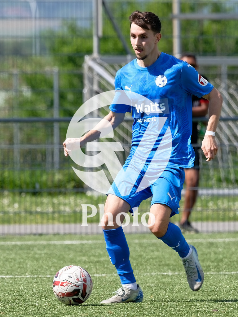 FC Vernier  v UGS FC  - 2eme ligue inter  | Geneva, Switzerland - April 19 : during the 2eme ligue inter  match between FC Vernier  and UGS FC  at Stade de Vernier on April 19 , 2026 in Geneva, Switzerland.