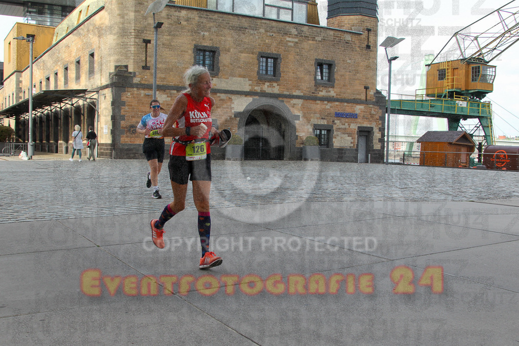 250920_1540_EV4_9414 | Sportfotografie im Rhein-Sieg Kreis, Köln, Bonn, NRW, Rheinland Pfalz, Hessen, etc. Unser Tätigkeitsfeld umfasst den Laufsport vom Volkslauf über den Marathon, Duathlon, Triathon bis zum Ultralauf wie Kölnpfad Ultra oder Schindertrail.