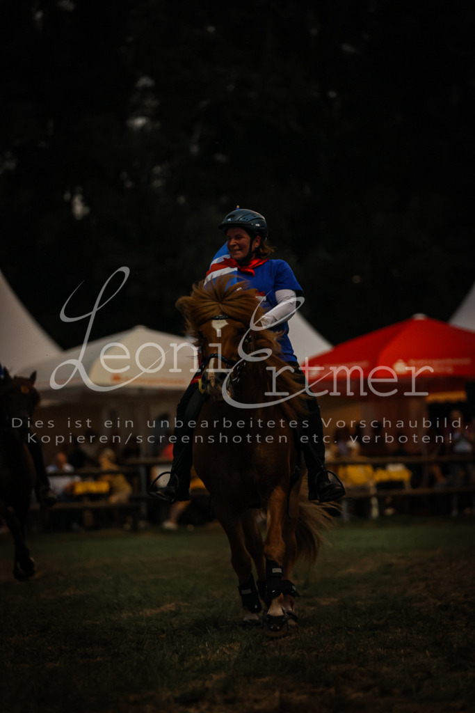 SaShow00245 | Leoni Ertmer Photography - Realisiert mit Pictrs.com