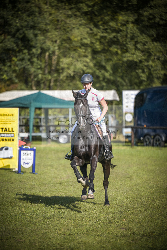 DOS_0119 | Entdecke hochwertige Reitturnierfotos von Foto Oger. Professionell, emotional und authentisch – jetzt Lieblingsmomente im Shop bestellen.Deutschlandweite Turnierfotografie. - Realisiert mit Pictrs.com