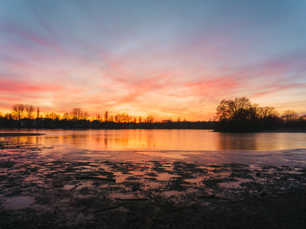 Riddagshausen | Entdecke exklusive Fotokunst aus Braunschweig: Bildband, Leinwände, Postkarten, Kalender, digitale Downloads & Bildlizenzen. Jetzt im offiziellen Beautiful Braunschweig Shop! - Realisiert mit Pictrs.com