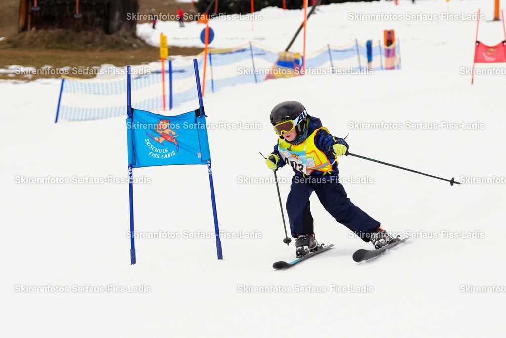 SRF_02.01.2026_0651 | Skirennfotos,Serfaus,Fiss,Ladis,Kinderskirennen,Winter,Tirol,Oberland,skirace,SFL,feelfree,weil wir's genießen,ski,Ski,skifahren,Sonnenplateau, - Realisiert mit Pictrs.com