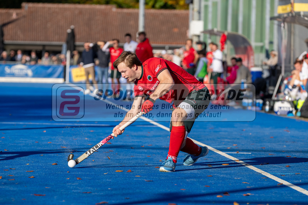 HK_20241103_108557 | 1. Bundesliga Herren Crefelder HTC - Hamburger Polo Club am 3.11.2024 CHTC Krefeld, Krefeld , Friedrich Elias ( Crefelder HTC #20 )