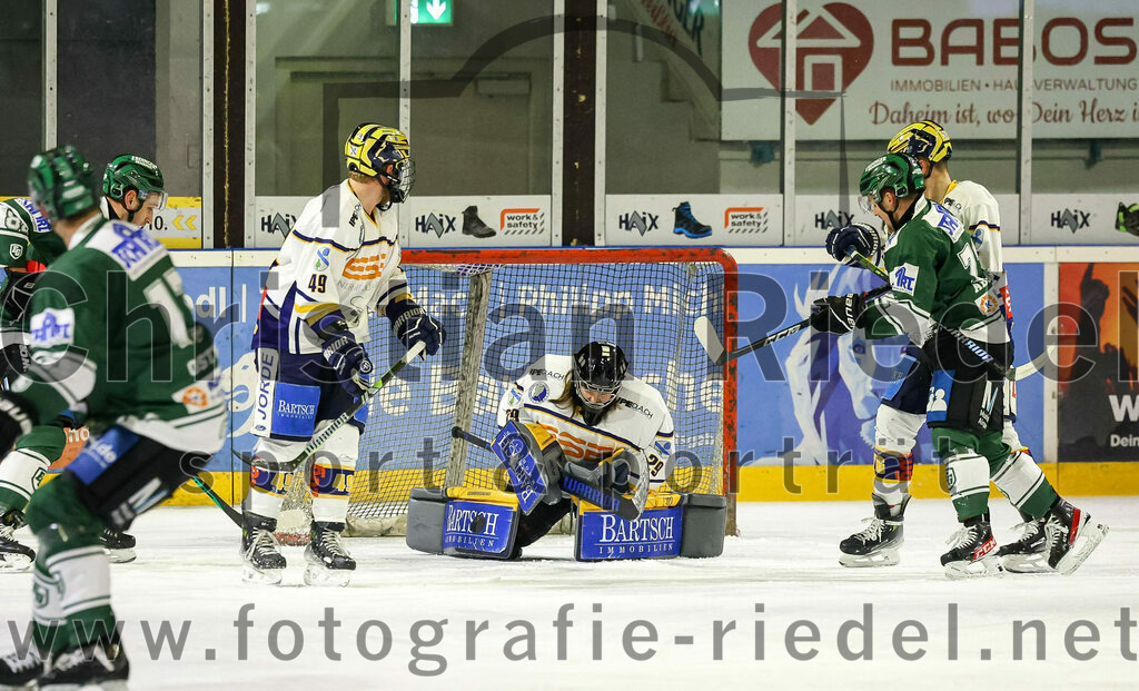2024-01-19_049_TSV_Erding_gegen_ESC_Geretsried | Erding, Deutschland, 19.01.2024:
Eishockey, Bayernliga Vorrunde 2023 / 2024, 26. Spieltag, TSV Erding gegen ESC Geretsried, Endergebnis: 

Foto: Christian Riedel / fotografie-riedel.net