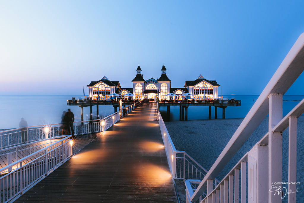 20210722 223840 RUEGEN _152-1_1 | Herzlich willkommen auf meiner Seite! Ich bin Elke Wallnisch, Deine Fotografin für lichtstarke Momente. Der Name steht für alles, was mich mit der Fotografie verbindet: Das Licht und seine machtvolle Wirkung auf eine Situation oder unsere Stimmung - Realisiert mit Pictrs.com