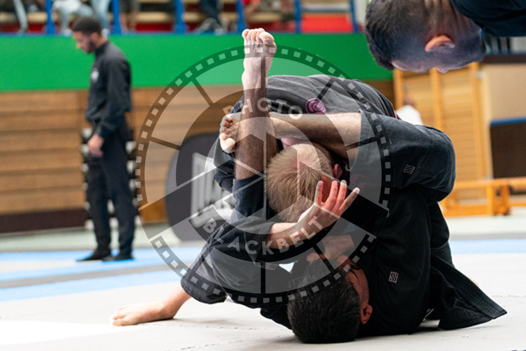 20230826PBB53512 | Fighters compete during the AJP INTLPRO BJJ and grappling competition in Hamburg, Germany, on August 26 2023.
