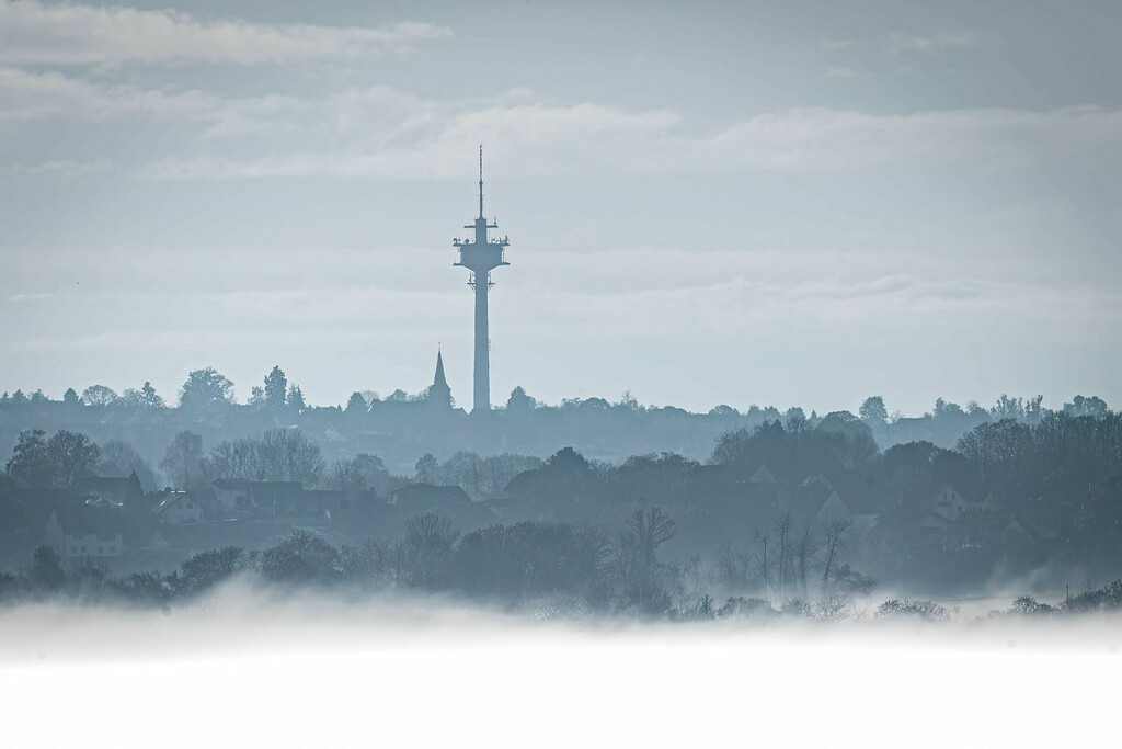 Birker Funktturm | Sich an die einzigartigen Momente der Natur und Landschaft sowie die Begegnung mit heimischen wilden Tieren zu erinnern, dies kann man anhand den Bilder der Natur und Landschaftsfotografin Sandra Eimermacher.  - Realisiert mit Pictrs.com