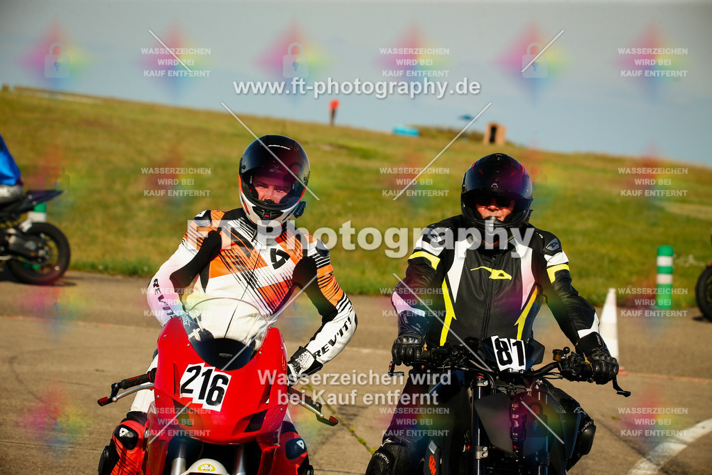 _MOT5755 | Hier findet Ihr Bilder von Touristenfahrten auf der Nürburgring Nordschleife oder von anderen Veranstaltungen die ich besucht habe. Viel Spass beim Durch Schauen 