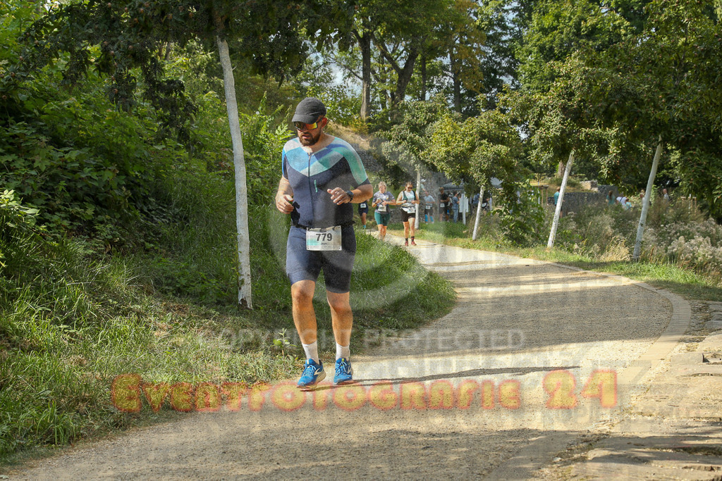 250824_1507_EX1_8519 | Sportfotografie im Rhein-Sieg Kreis, Köln, Bonn, NRW, Rheinland Pfalz, Hessen, etc. Unser Tätigkeitsfeld umfasst den Laufsport vom Volkslauf über den Marathon, Duathlon, Triathon bis zum Ultralauf wie Kölnpfad Ultra oder Schindertrail.