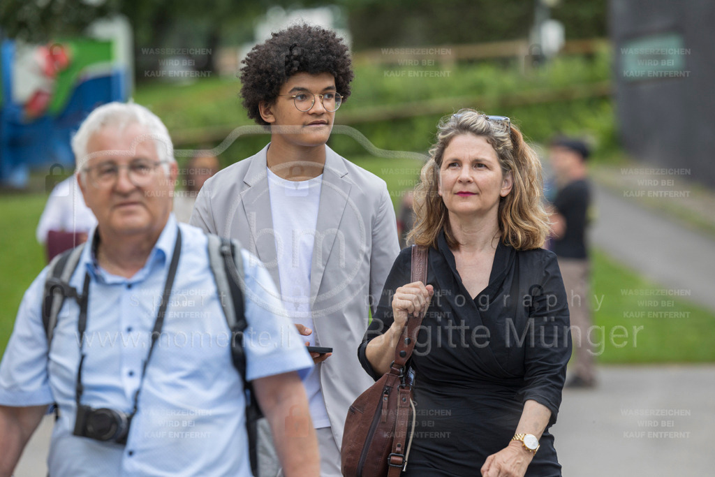 FeusiDiplomfeier_R6OO2883 | Brigitte Münger / bmsportphotography - Realisiert mit Pictrs.com