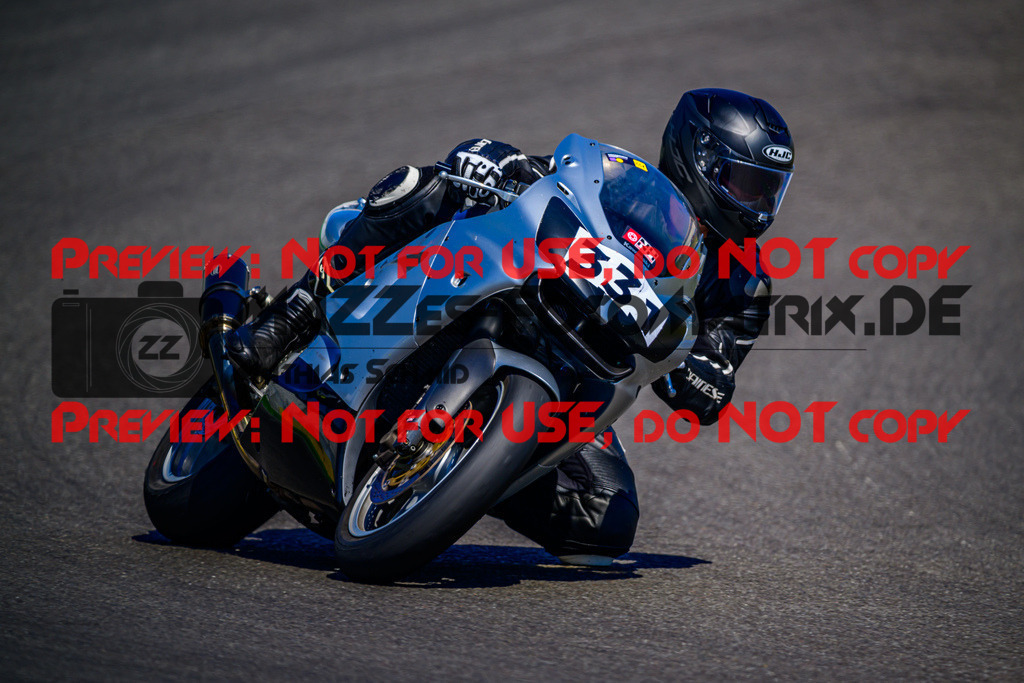 MaZZes_Fotomatrix_20250519_6007705_7132-2 | GELB