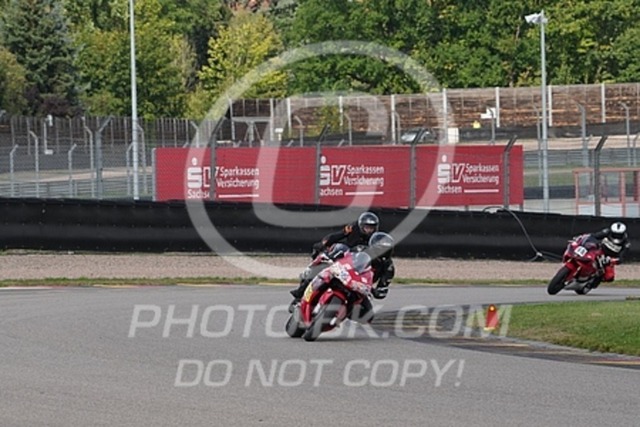 2023_09_19_PBK_22454 | Sportfotografie; SlowMotion; Video; Rennstrecke; Hafeneger; Speer; Racing; RSE; BMW; CBO; Trackday; Motorsportarena; Hockenheimring; Brno; Most; Barcelona; Valencia