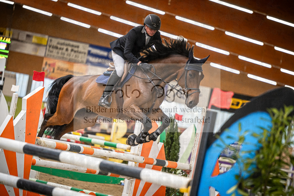 DOS_1203 | Entdecke hochwertige Reitturnierfotos von Foto Oger. Professionell, emotional und authentisch – jetzt Lieblingsmomente im Shop bestellen.Deutschlandweite Turnierfotografie. - Realisiert mit Pictrs.com