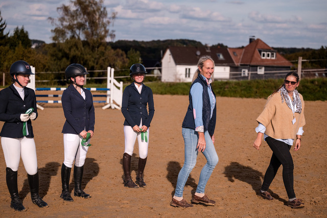 2026_10_03_Siefer-Hof_161949_Z81_96133679 | Professionelle Reitsport-, Turnier- und Eventfotografie von Robert Broda. Galerien mit ausgewählten und bearbeiteten Bildern direkt online ansehen und bestellen.