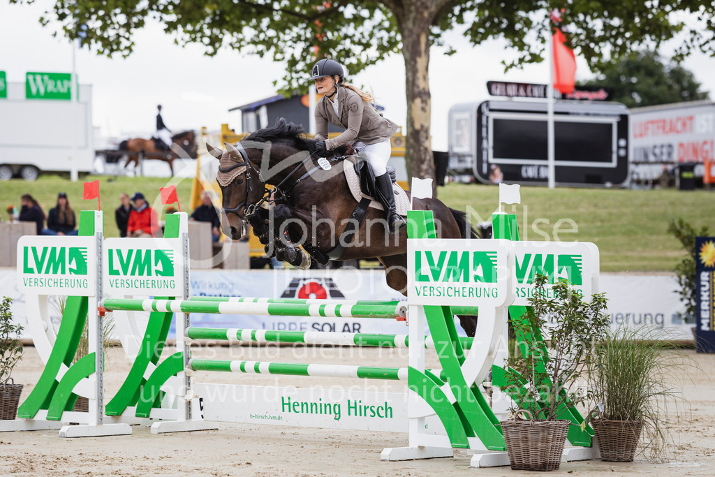 250711_BHO_L-SprmstAnf-1-227 | Deine schönsten Turniermomente als professionelle Fotos! Entdecke hochwertige Pferdesport-Fotografie im Online-Shop. Jetzt Fotos finden & bestellen!