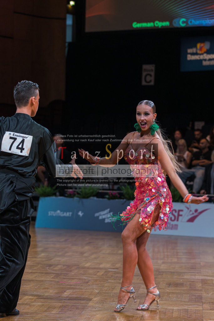 20250820_WDSF Open Lat Youth_2767 | Tanzsportbilder, Standardtanz, Lateintanz, WDSF, DTV, LTVB, dancecomp, goc, hessen tanzt, blaues band der spree, walzer, tango, wiener walzer, slowfox, quickstepp, samba, rumba, cha-cha-cha, paso doble. jive, hd-kroft photography, turniertanzsport