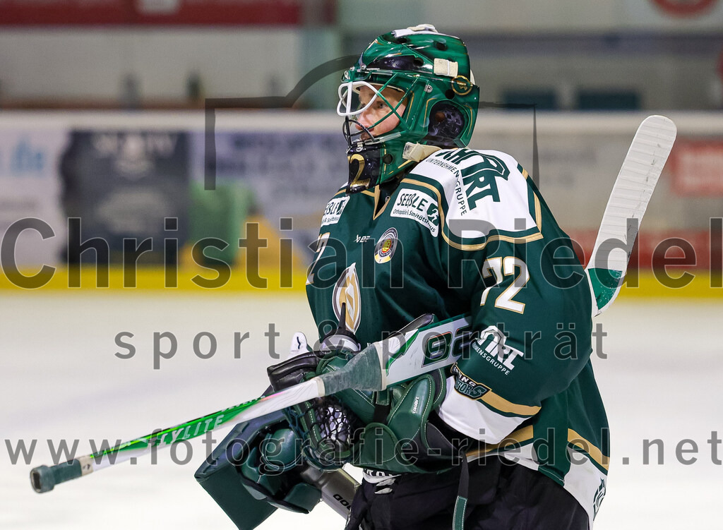 2026-01-09_079_TSV_Erding_gegen_Stuttgart_Rebels | Erding, Deutschland, 09.01.2026:Eishockey, Oberliga Süd 2025 / 2026, 35. Spieltag, TSV Erding gegen Stuttgart Rebels, Endergebnis: Torwart David Zabolotny (Erding Gladiators, #72)Foto: Christian Riedel / fotografie-riedel.net
