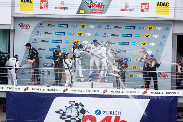 24hNbg16_B129982_TH | podium ceremony - Realisiert mit Pictrs.com