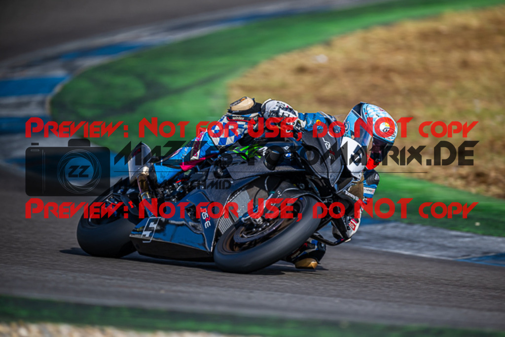 MaZZes_Fotomatrix_20230922_6007705_7520 | PRO SUPERSTOCK