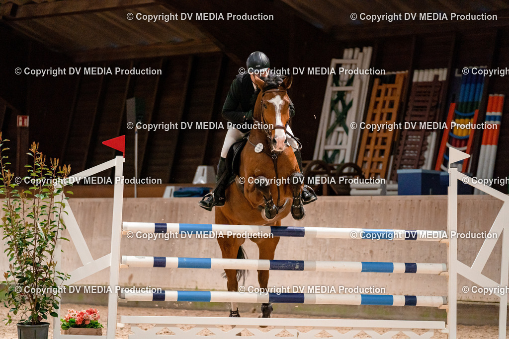 Springen Tag 1-838 | dv-media-shop - Realisiert mit Pictrs.com