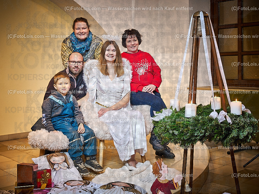 7843_Christkind_Sternenhaus | Hochzeitsfotograf mit dem Blick für´s Wesentliche, Firmung, Erstkommunion, Firmenfeiern, Sportfotoservice, Reproduktionen, Konzertfotografie, Pressefotografie, Luftbildfotografie, Innenarchitektur, Werbefotografie, Sponsoren-Livebildfotografie.