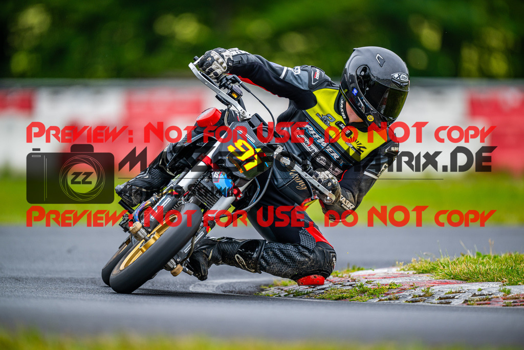 MaZZes_FotoMatrix_240619_6007705_7500 | Fotograf Mathias Schmid
Sportfotograf,
Eventfotograf,
Hochzeitsfotograf,
Portraitfotograf