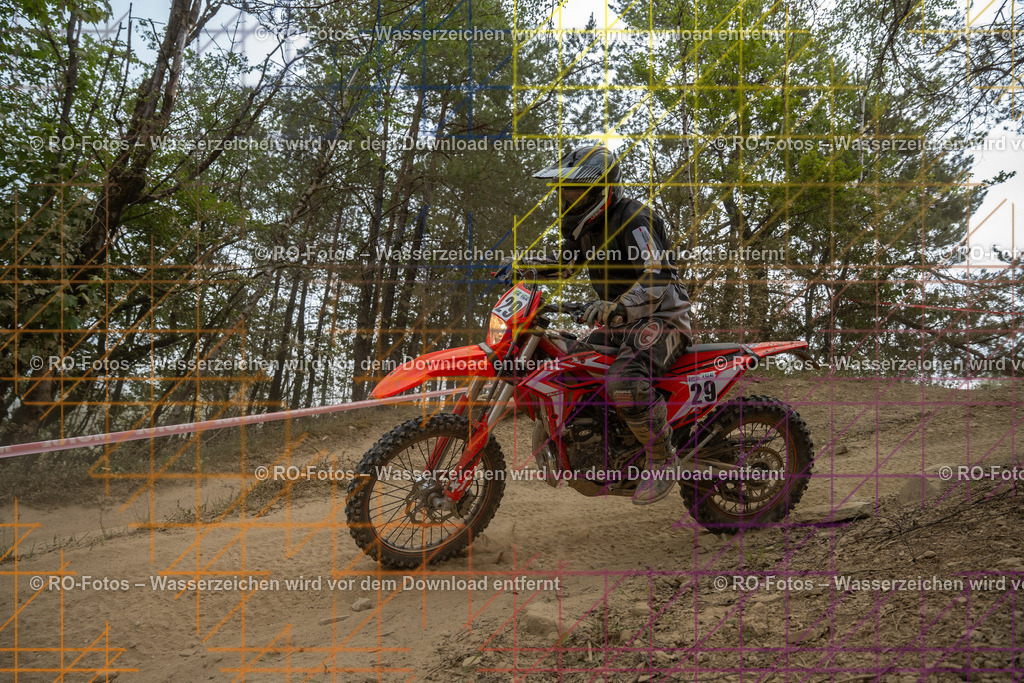 Niederwürzbach 4 Lauf-1169 | Sportfotografie von RO-Fotos: Motorsport, Motocross, Enduro, Laufveranstaltungen und Triathlon. Professionelle Fotos von Sportlern und Events. - Realisiert mit Pictrs.com