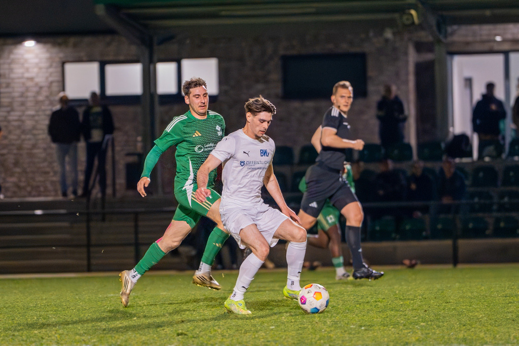 Fußball I Herren I Saison 2025-2026 I Landesliga Weser-Ems I 23. Spieltag I SFN Vechta - BW Lohne II I 01869 | jns.sportfotos - Realisiert mit Pictrs.com