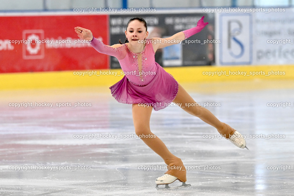 Ossiachersee Pirouette ESC Steindorf 31.3.2024 | Ossiachersee Pirouette ESC Steindorf 31.3.2024, Ossiachersee Pirouette ESC Steindorf am 31.03.2024 in Steindorf (Ossiachersee Halle), Austria, (Photo by Bernd Stefan)