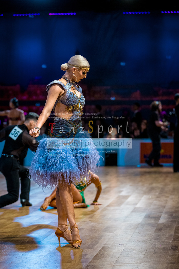 20251213_Baltic-GP_2132-2 | Tanzsportbilder, Standardtanz, Lateintanz, WDSF, DTV, LTVB, dancecomp, goc, hessen tanzt, blaues band der spree, walzer, tango, wiener walzer, slowfox, quickstepp, samba, rumba, cha-cha-cha, paso doble. jive, hd-kroft photography, turniertanzsport
