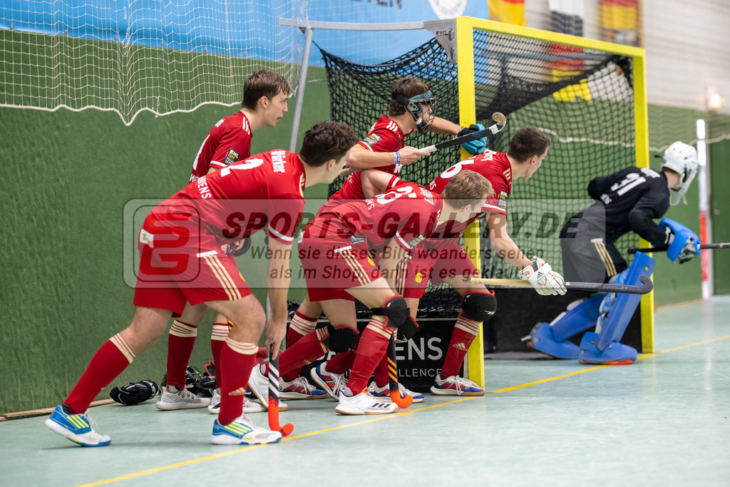 SFE_20221218_0073 | 1. Bundesliga Hockey Herren Rot-Weiss Köln - Crefelder HTCa am 18.12.2022 in Köln (KTHC Stadion Rot-Weiss Köln Tennis and Hockey Club), Photo: Stephan Fehrmann 2022 (Sports-Gallery)