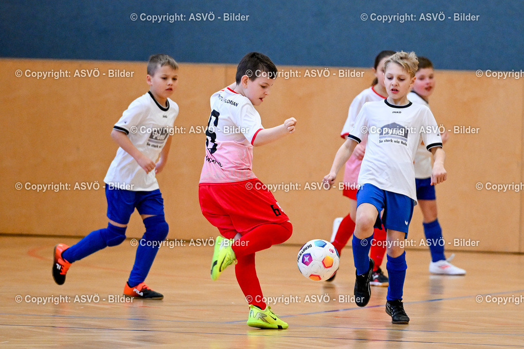 ASVÖ_ Fussballturnier SV Gallneukirchen_ 09.02.2025-30 | 09.02.2025, Gallneukirchen, AUT, ASVÖ, Fussball Nachwuchs Hallenturnier 2025, SV Gallneukirchen im Bild Teilnehmer U 9©Harald Dostal / fodo.media - Realisiert mit Pictrs.com