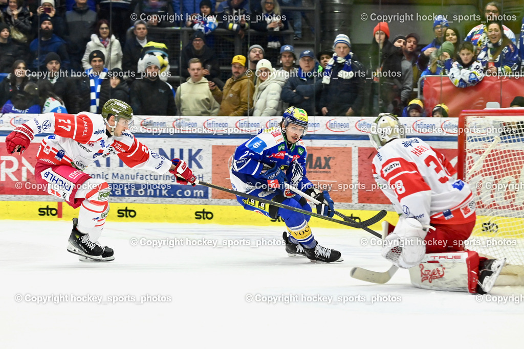 EC IDM Wärmepumpen VSV vs. HCB Südtirol Alperia | #38 Samuel Harvey HCB Südtirol Alperia, #22 Nikita Scherbak EC VSV, #27 Jason Seed HCB Südtirol Alperia, EC IDM Wärmepumpen VSV vs. HCB Südtirol Alperia, EC IDM Wärmepumpen VSV vs. HCB Südtirol Alperia am 28.12.2025 in Villach (Stadthalle Villach), Austria, (Photo by Bernd Stefan)