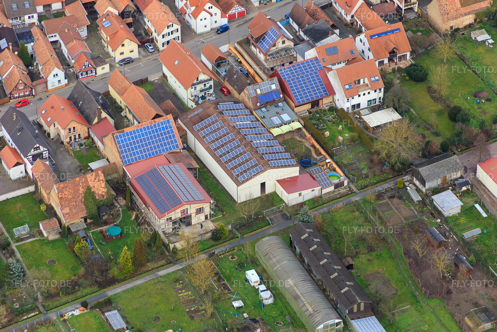 Luftbild: Hintergraben in Kandel im Bundesland Rheinland-Pfalz in Deutschland. Foto: IMG_085937.jpg vom 08.01.2016 durch Werner Riehm/FLY-FOTO.de