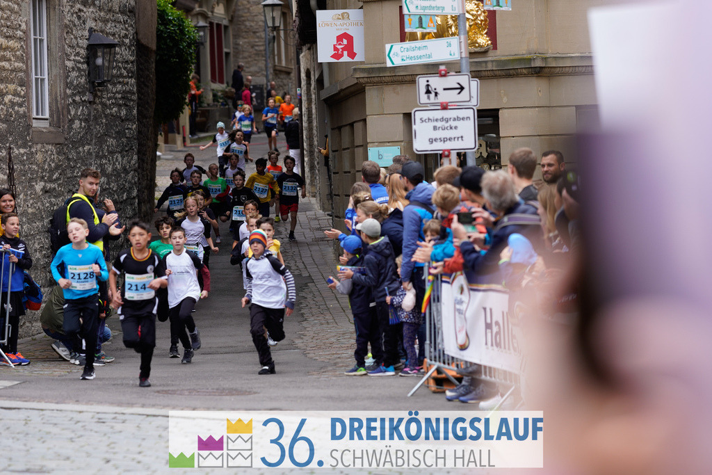 AOK Junior Cup 400m | 3Königslauf 2022 AOK Junior Cup 400m - Realisiert mit Pictrs.com