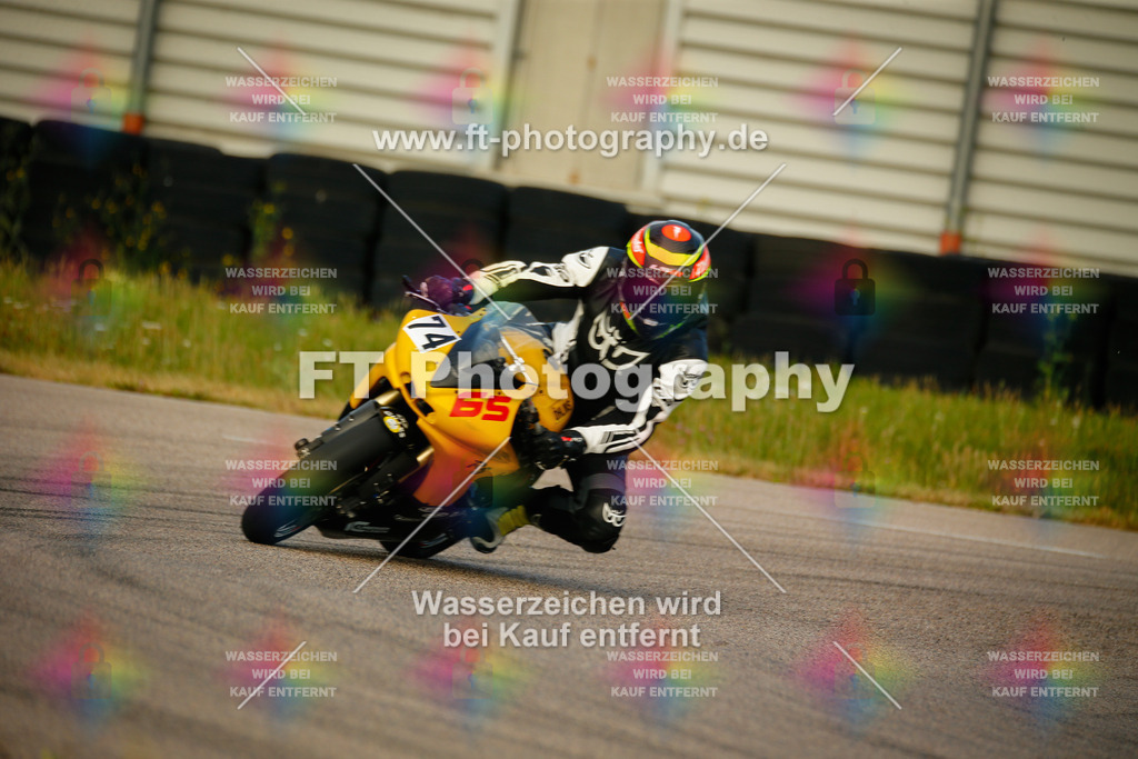 _MOT5201 | Hier findet Ihr Bilder von Touristenfahrten auf der Nürburgring Nordschleife oder von anderen Veranstaltungen die ich besucht habe. Viel Spass beim Durch Schauen 