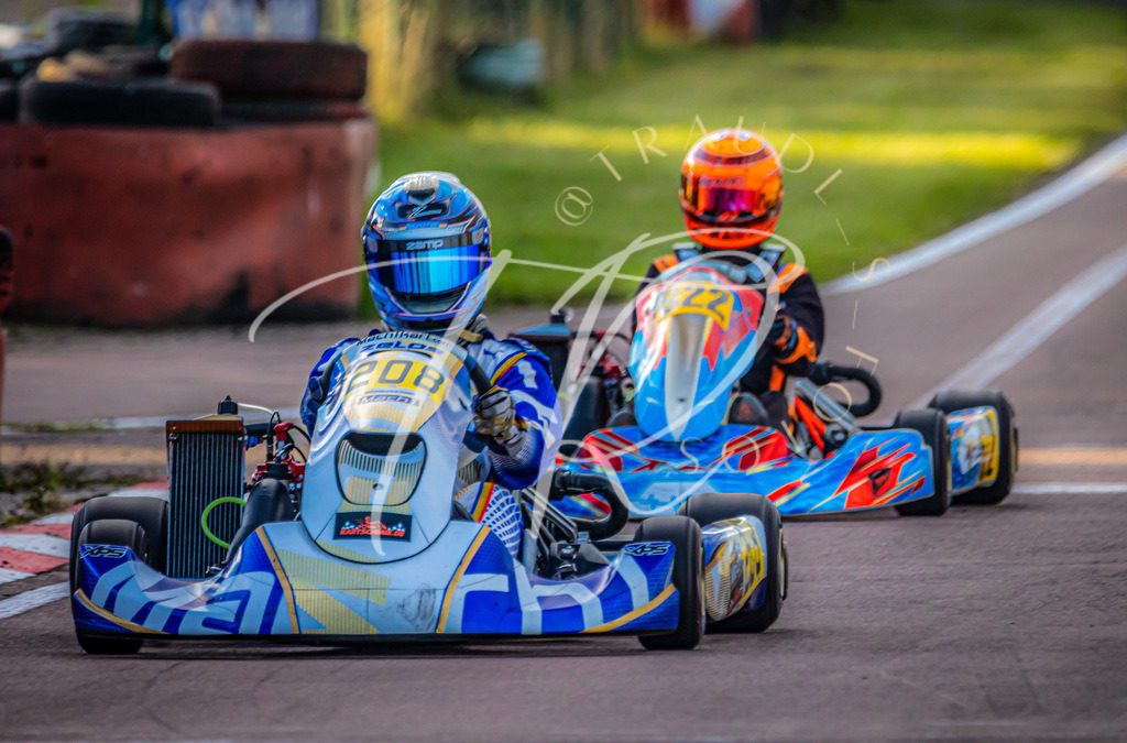 B5CFFF52-2D40-45E9-AAA4-39E2D8343247 | traudl_s_fotos