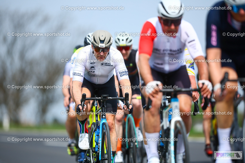 242_TRA56366 | Neusiedlersee Radmarathon 2026@sportshot_your_pictrs #yourpictures#roadtowm2029 #nrm #neusiedlerseeradmarathon #neusiedlersee #neusiedlerseetourismus #burgenland #mörbisch #nrm26 #burgenlandtourismus #voglundco #poweredbyburgenlandtourismus #radsport #rad #marathon #ucigranfondo #visitburgenland #ucigranfondoworldseries