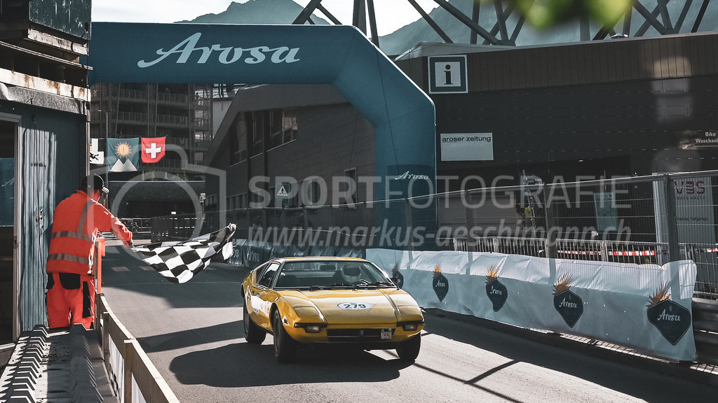19. Arosa ClassicCar 2023 - 2. September 2023 | 19. Arosa ClassicCar 2023
Arosa, Schweiz
Klainguti Andrea aus Pontresina mit der Startnummer 279 in einem De Tomaso Pantera, Jahrgang 1973, in der Klasse Classic Trophy.
@arosaclassiccar, @arosa.official, #arosaclassiccar, #arosa, #76curves, #classiccar
Bild: Sportfotografie Markus Aeschimann | www.markus-aeschimann.ch - Realisiert mit Pictrs.com