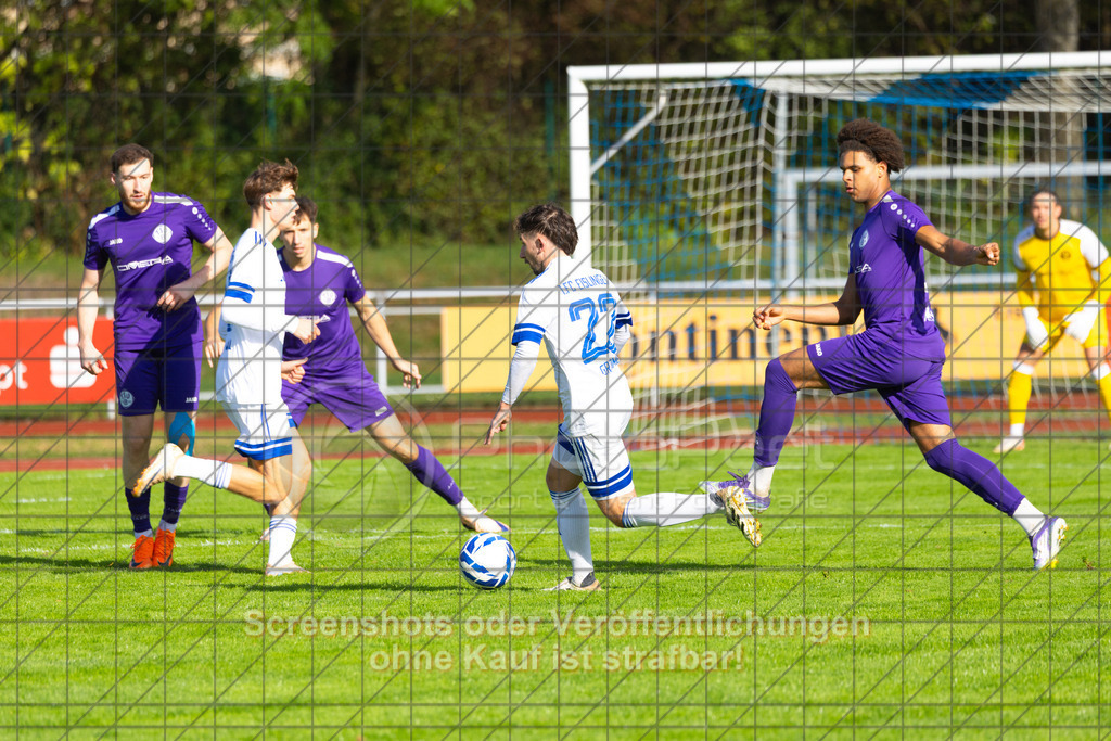 20261010_153810_0578_(c)_by_PhotoPeet | #,1.FC Eislingen (weiß) vs. TSV Bernhausen (lila), Fussball, Landesliga 2 - wfv, 11. Spieltag, Saison 2026/2027, Rasenplatz, Eichbachstation, Haldenstraße, 73054 Eislingen, 10.10.2026 - 15:30 Uhr,Foto: PhotoPeet / Sport- &amp; Eventfotografie / Peter Harich