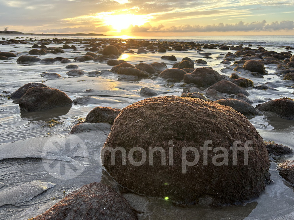 Sonnenaufgang Maspalomas | Sonnenaufgang am Strand von Maspalomas Gran Canaria - Realisiert mit Pictrs.com