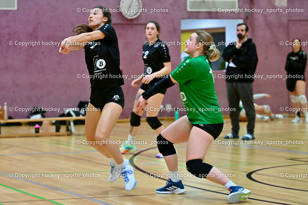 ASKÖ Volley Eagles Villach vs. VC Hausmannstätten | #13 WAKONIG Nadja VC Hausmannstätten, #4 ANNERER Stella VC Hausmannstätten, ASKÖ Volley Eagles Villach vs. VC Hausmannstätten, ASKÖ Volley Eagles Villach vs. VC Hausmannstätten am 01.02.2025 in Villach (Ballspielhalle Lind), Austria, (Photo by Bernd Stefan)